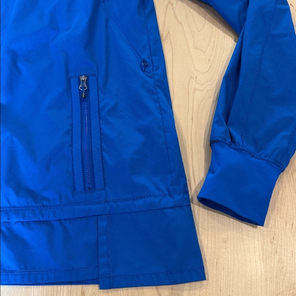 Lululemon Blue Running Hooded Running Jacket size 10 - Picture 7 of 15